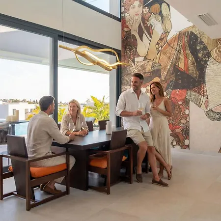 Vacation Marbella I Hanami, Private Infinity Edge-pool, Gym, Movie Theater, Night-security, Alarm System, Close To Golfs And Beaches