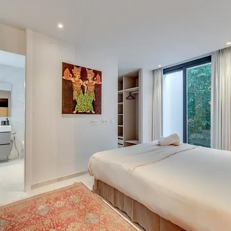 Vacation Marbella I Hanami, Private Infinity Edge-pool, Gym, Movie Theater, Night-security, Alarm System, Close To Golfs And Beaches Villa Estepona